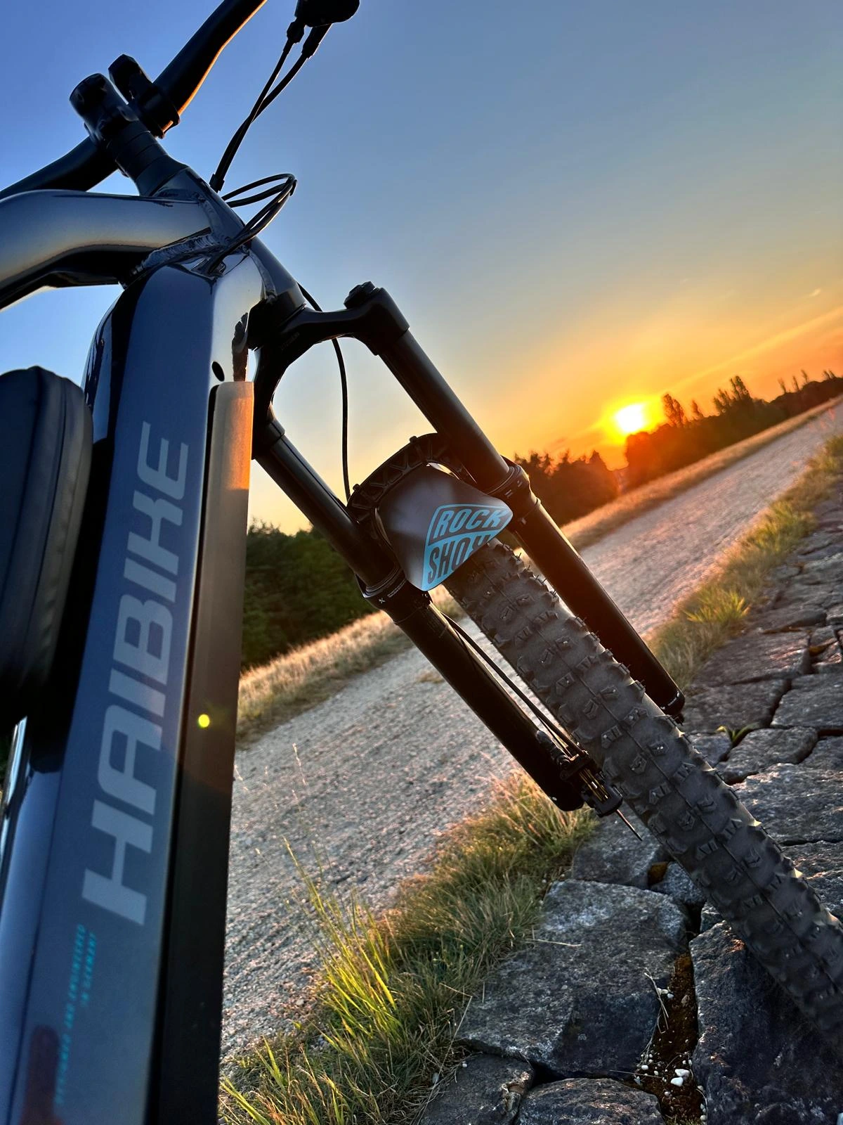 Rower elektryczny w drodze